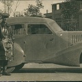Никитин Алексей Осипович возле автомобиля ГАЗ Аэро 1934